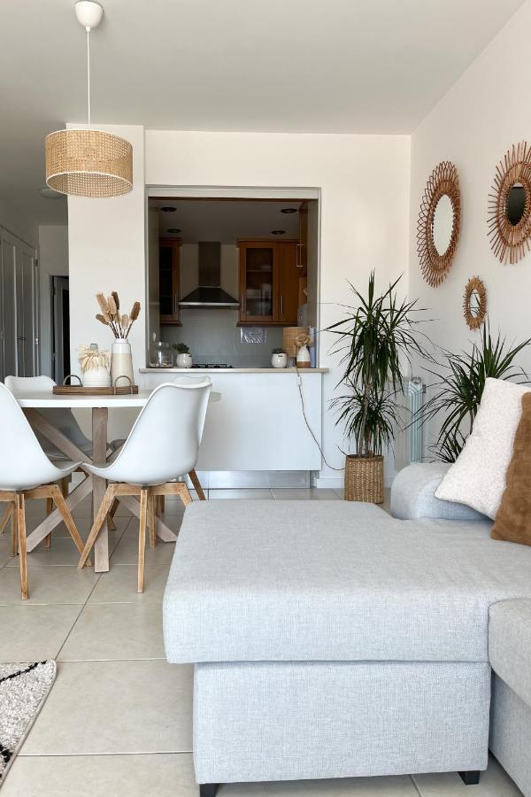Varanda Rosa Da Baia Apartment